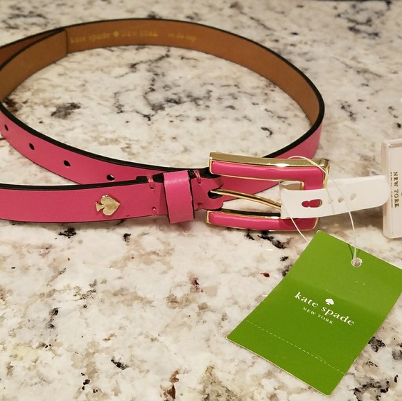 kate spade Accessories - Kate Spade 'In The Loop' Skinny Belt!