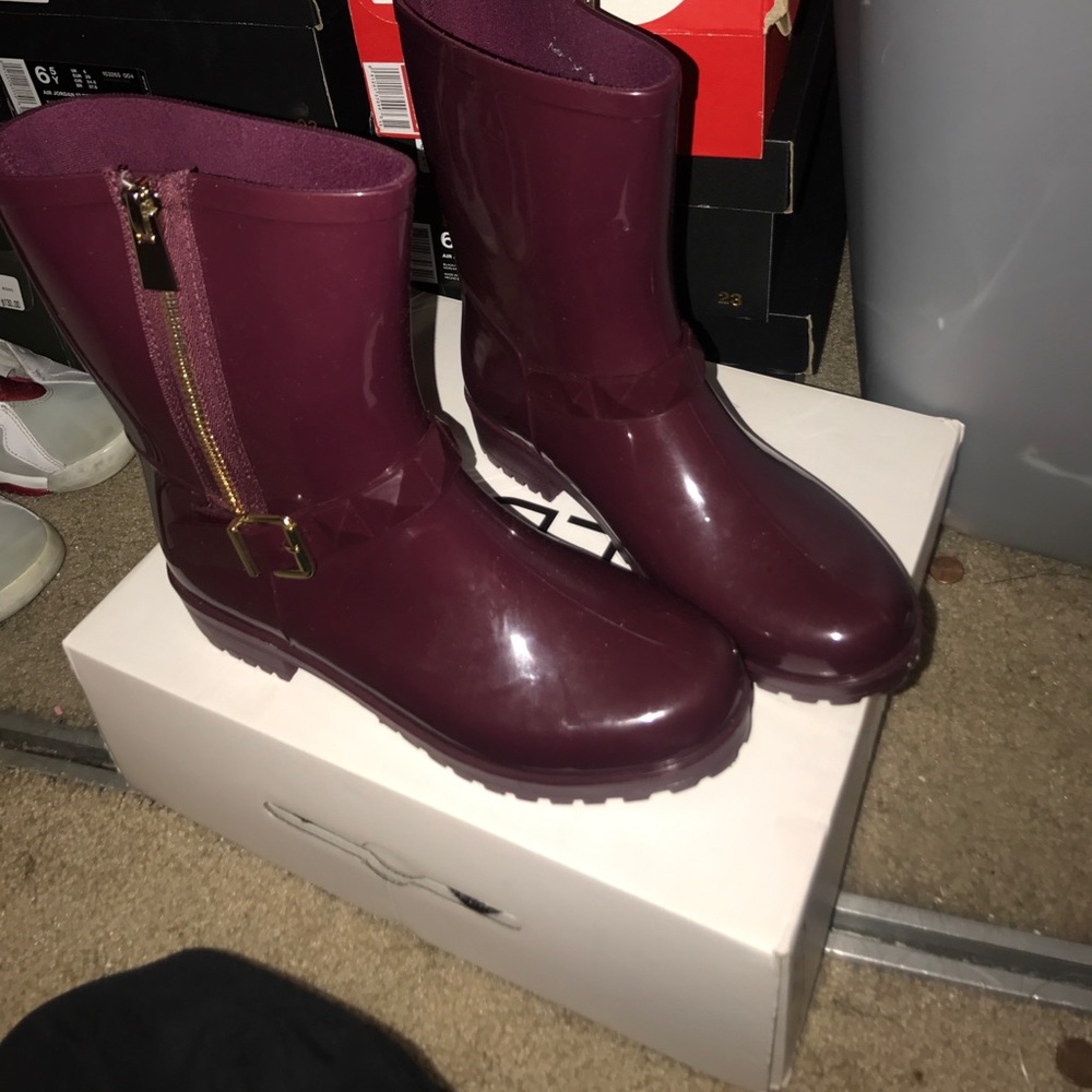 Aldo Rainboots