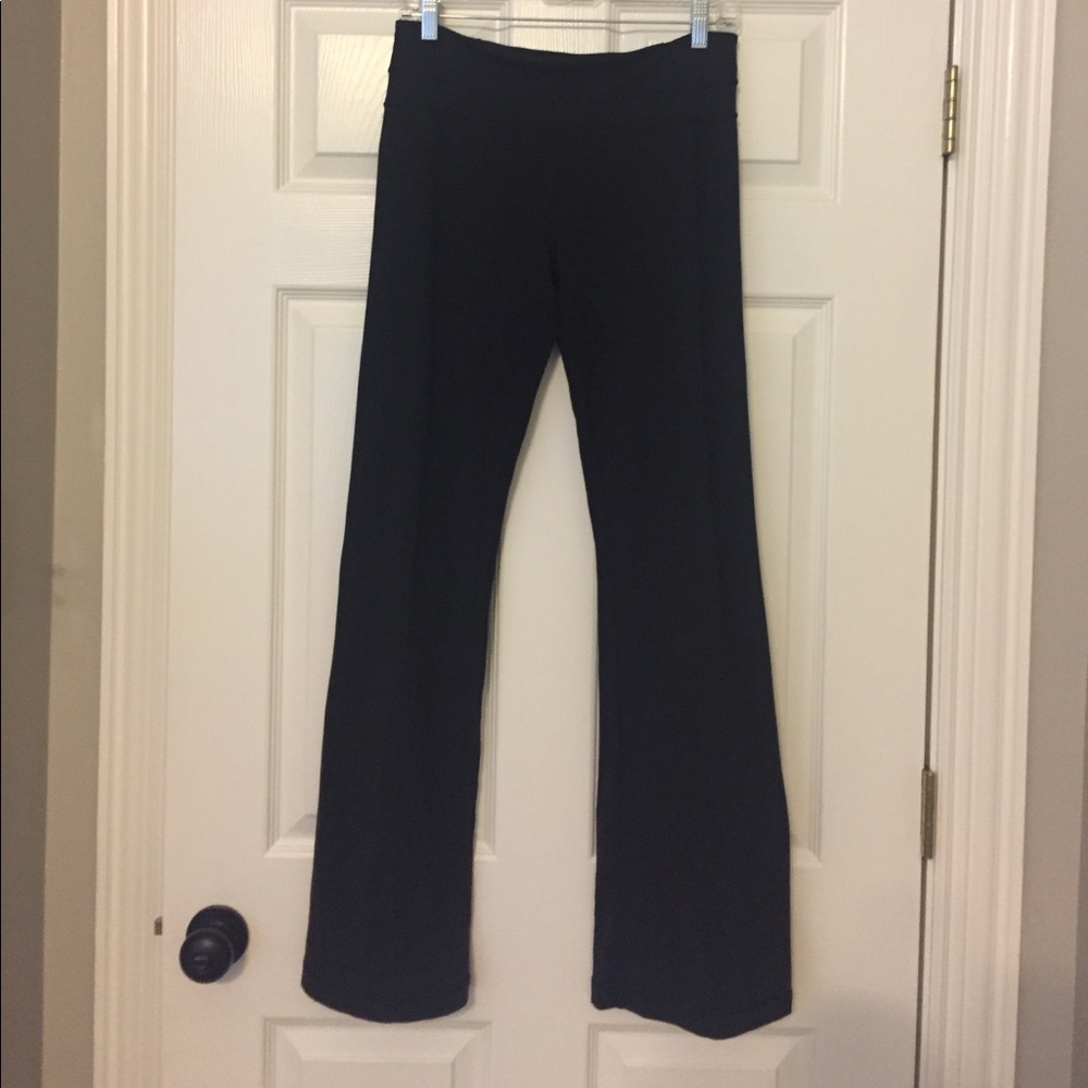 Lululemon size 8 Groove Pant