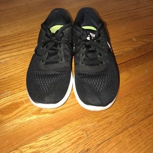 Black Nike Sneakers