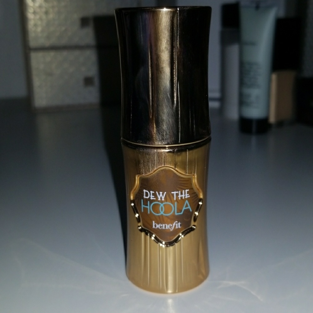Benefit liquid bronzer