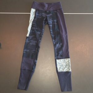 Lululemon Wunder Under 7/8 Yoga Pants Sashiko Camo