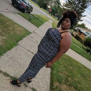 Layne Bryant Romper PLUS SIZE - (22-24)