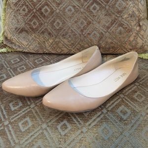 Classic Nine West Flats