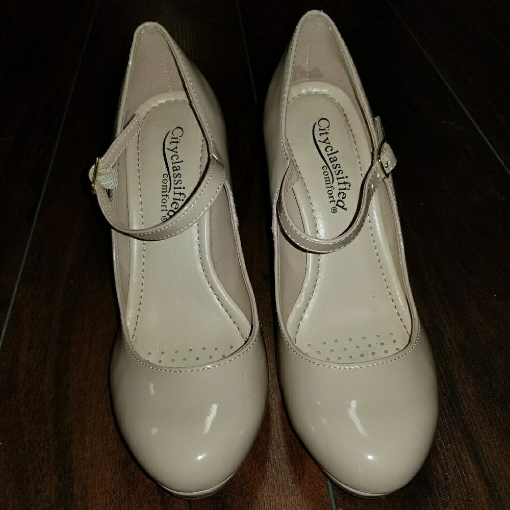 Nude heels