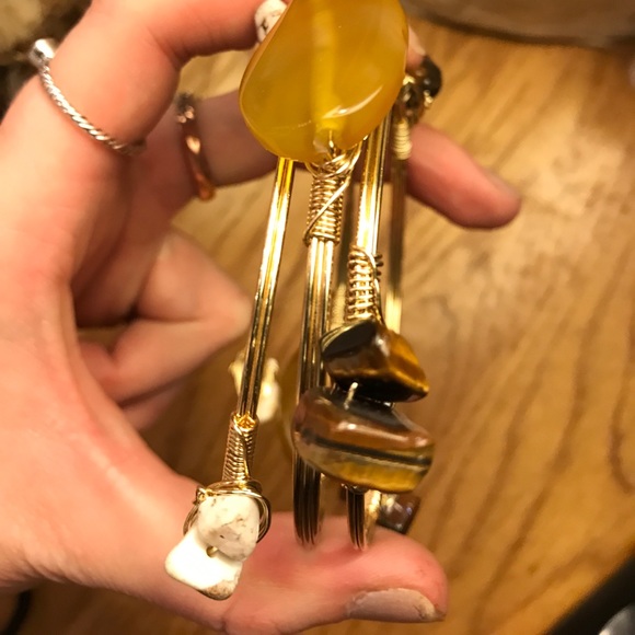 Stone bangle set - Picture 3 of 3