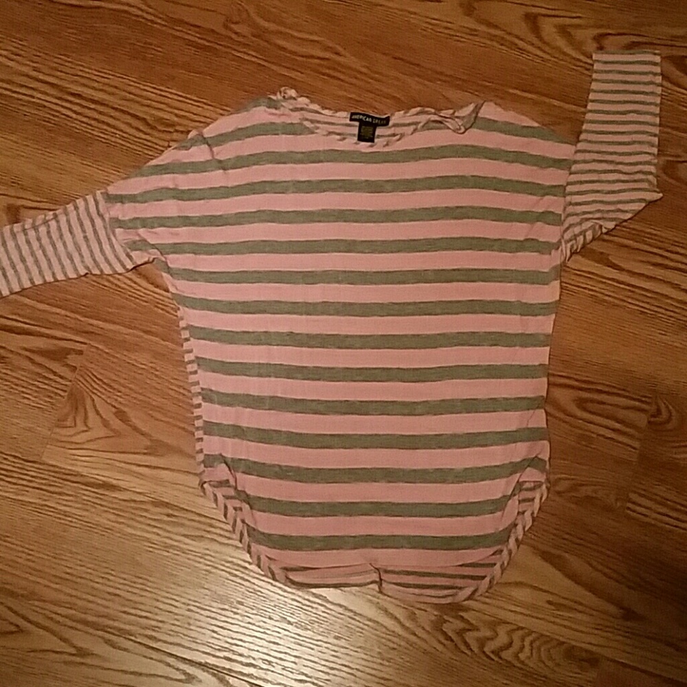 New without tags 3/4 sleeve top