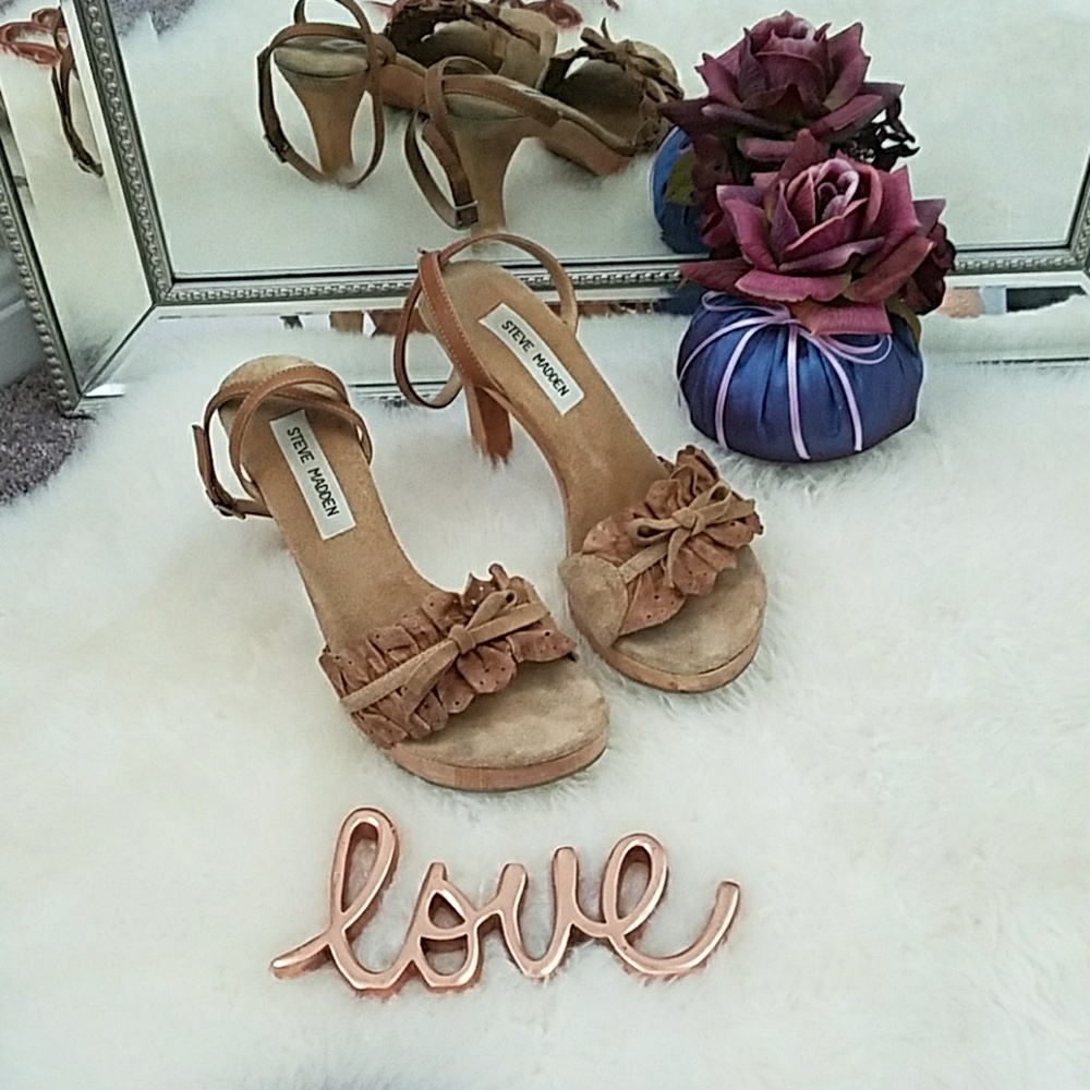 Steve Madden 4 in. Wood & Leather Heels