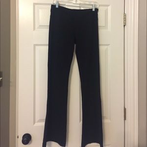 Black Lululemon groove Pant size 8