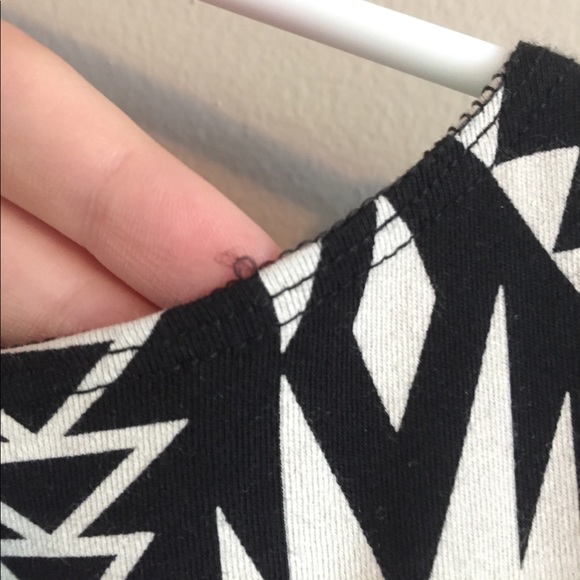 PRINTED SKATER DRESS 👗 😍‼️ - Picture 3 of 5