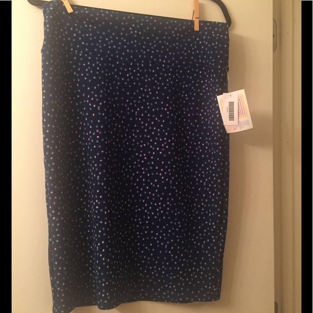 LuLaRoe Cassie size large
