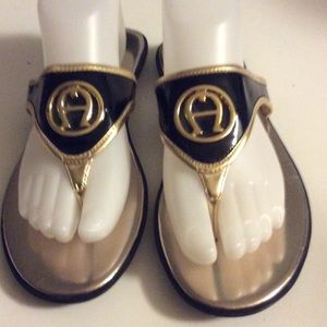 ETIENNE AIGNER CHIC GOLD AND BLACK SANDALS