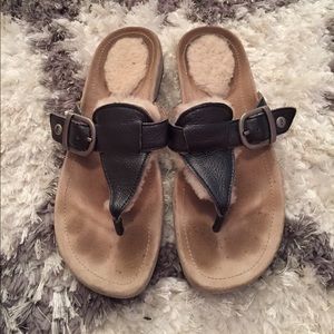 UGG flip flops