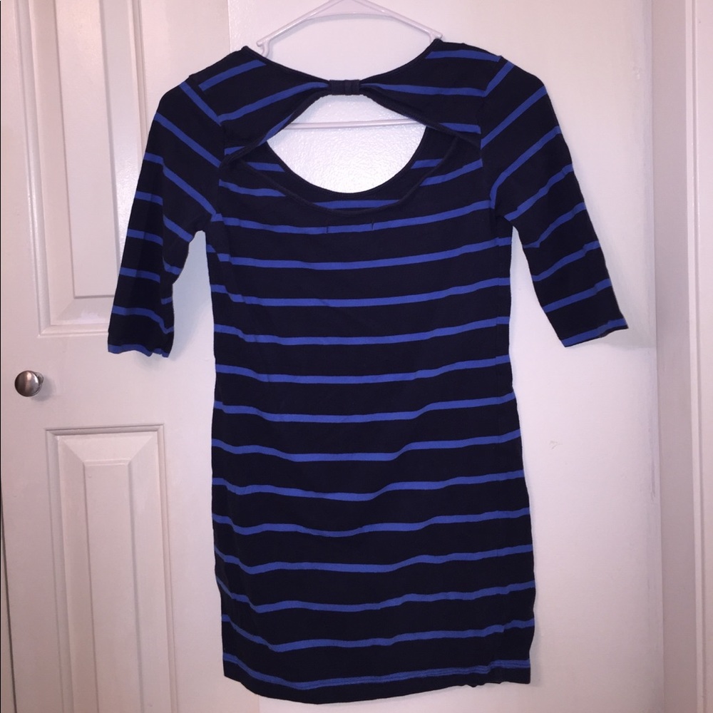 Dress - Picture 4 of 4