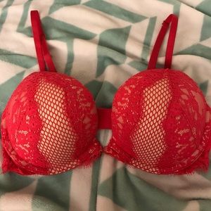 SUPER SEXY VS PUSH UP BRA