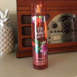 Body mist bath and body works tiki mango mai tai