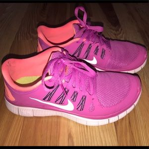 Nike Free Runs 5.0