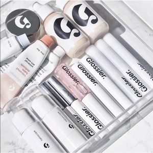 GLOSSIER DISCOUNT