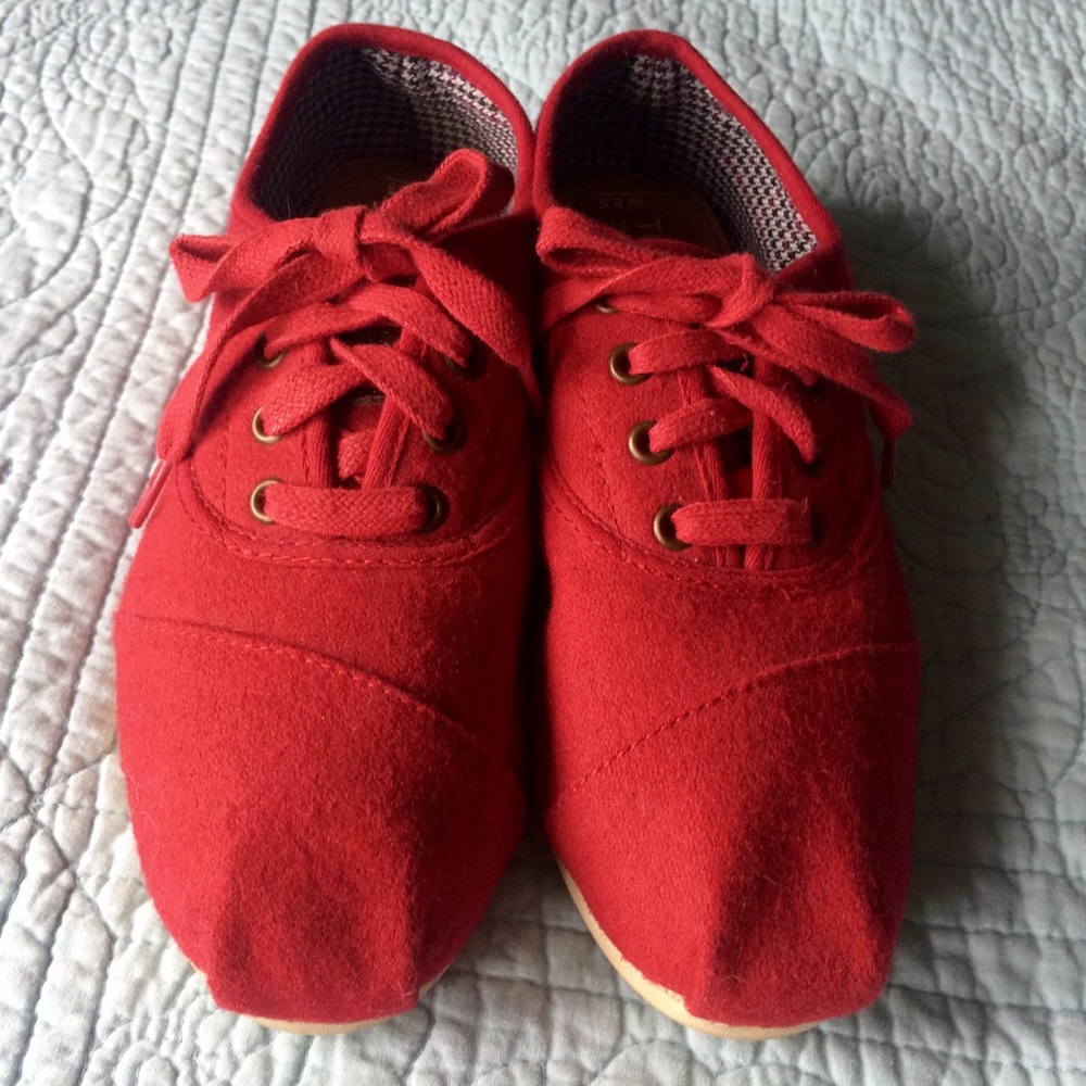 Red Toms
