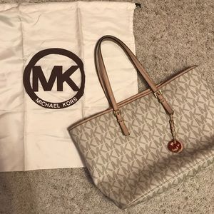 Michael Kors Vanilla Logo Large Tote