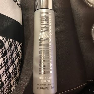 Victoria's Secret Total Volume Shampoo