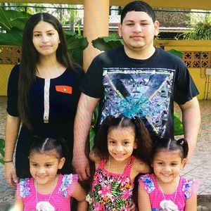 Meet your Posher, Celina