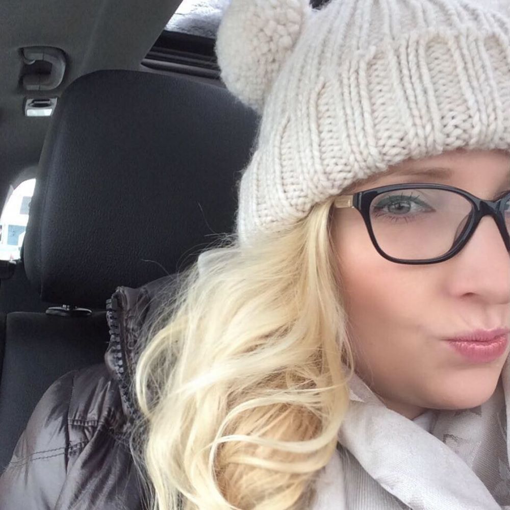 Meet your Posher, Magdalena