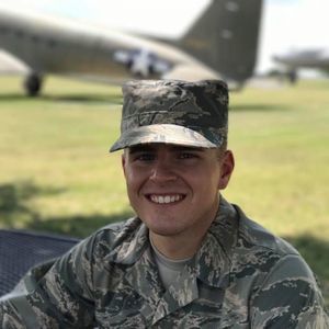 Meet your Posher, Cameron