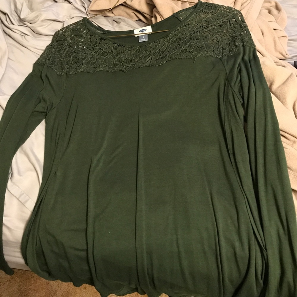 Women's size L lace shirt