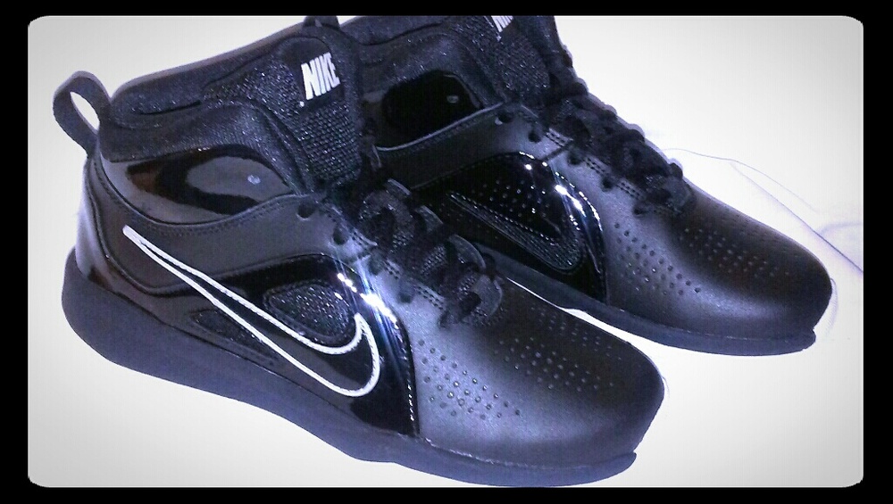 NIKE TEAM HUSTLE D SIZE 3Y