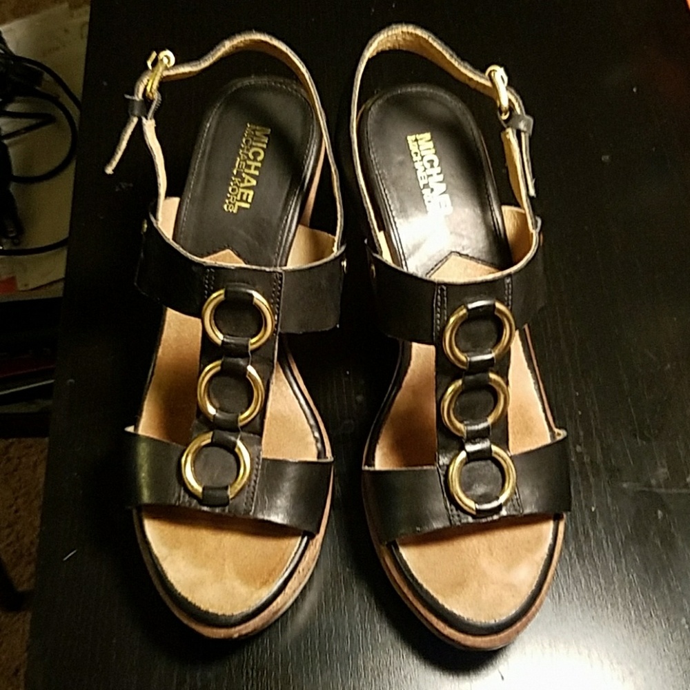 Like new michael kors wooden wedges