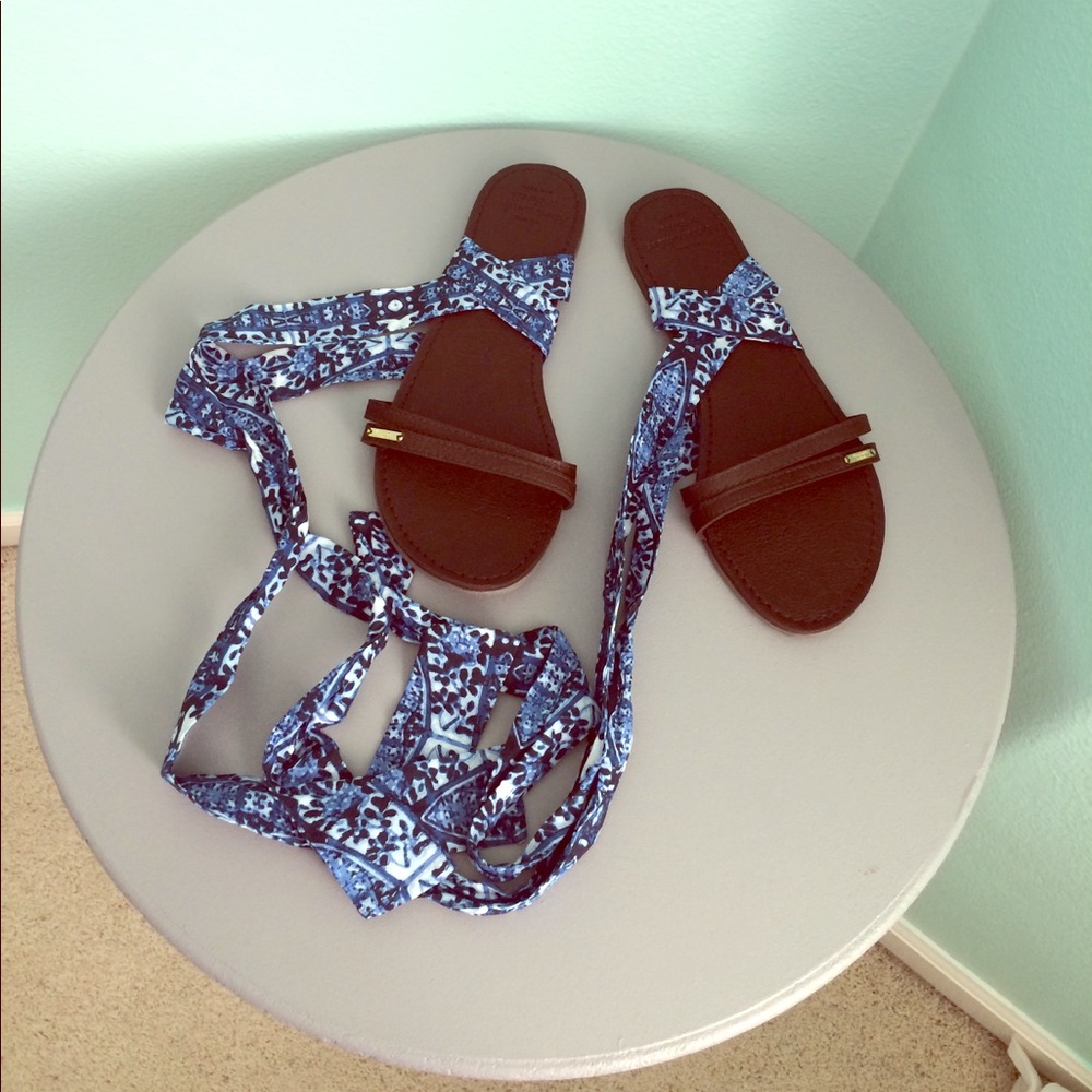 Tie Ankle Sandals