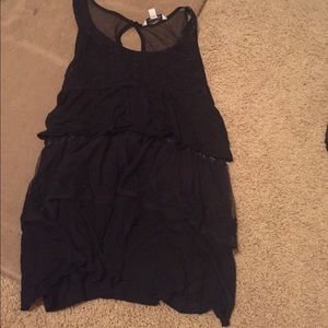 American eagle black top (never been worn)