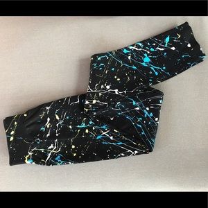 Nikibiki Leggings Small