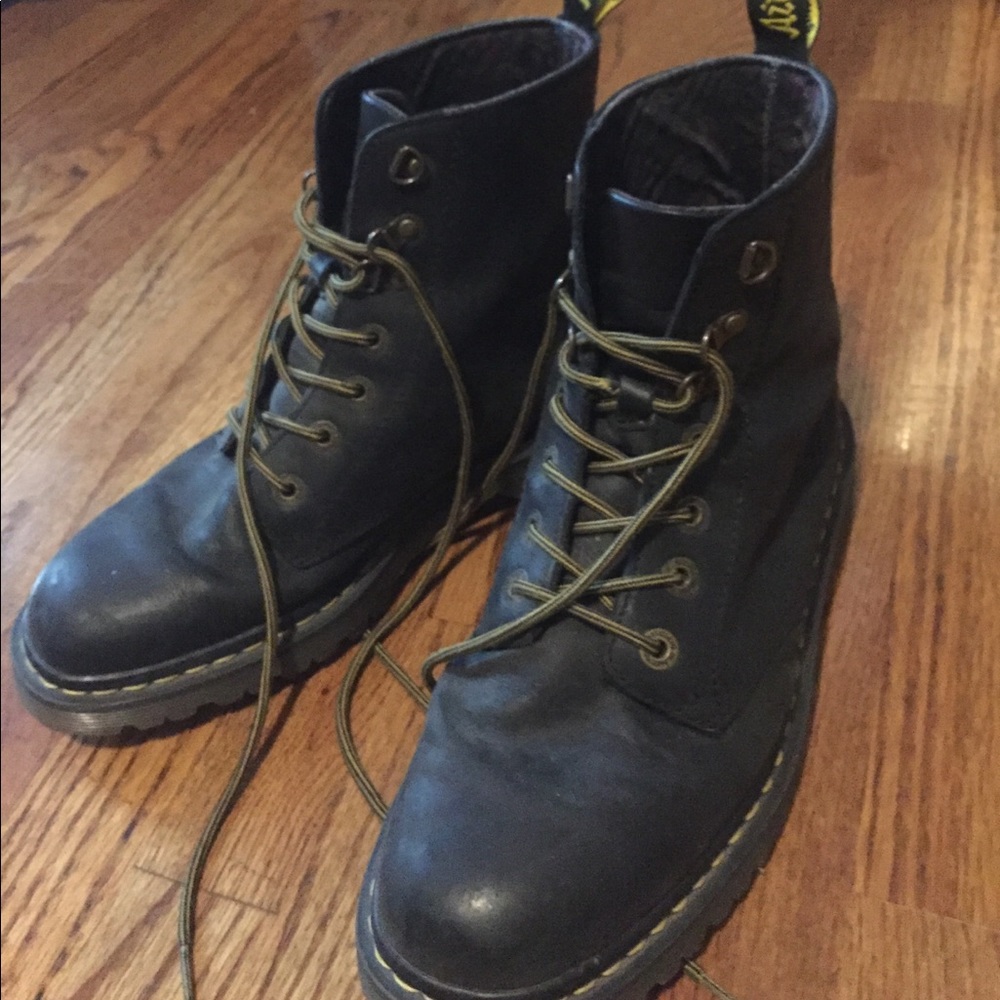 Doc Martens barely worn