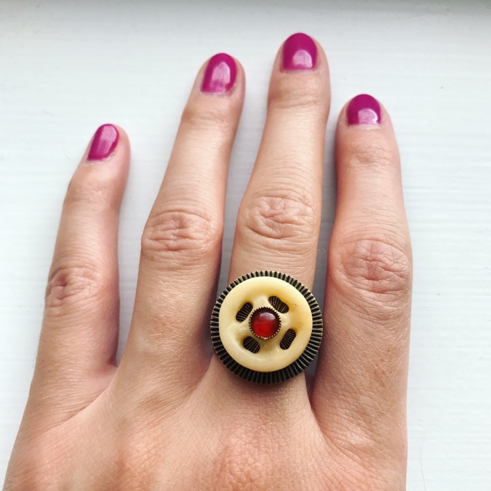 Ivory & red gemstone Jan Michaels SF brass ring