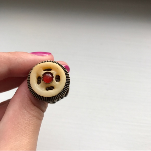 Ivory & red gemstone Jan Michaels SF brass ring