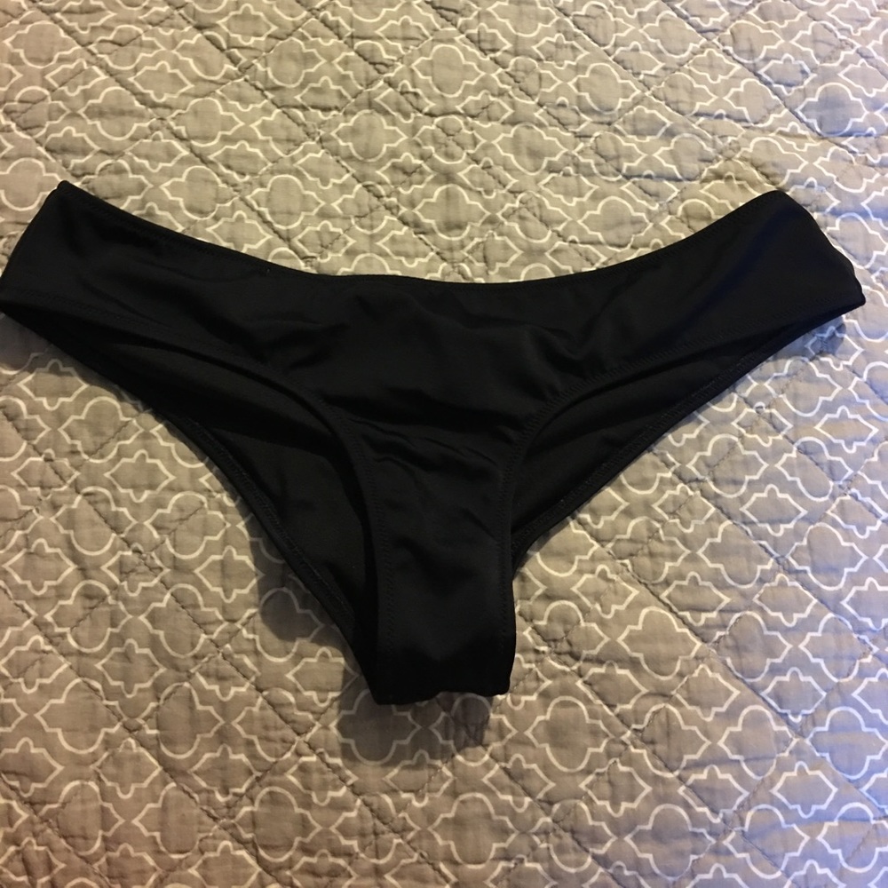 VS bikini bottoms