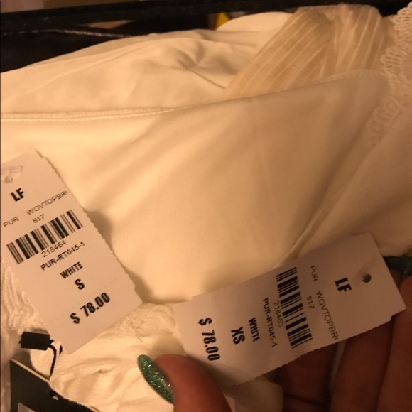 SOLD NWT LF white ruffle crop top - Picture 8 of 8