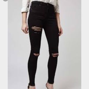Topshop Moto Jamie Ripped Jeans in Black