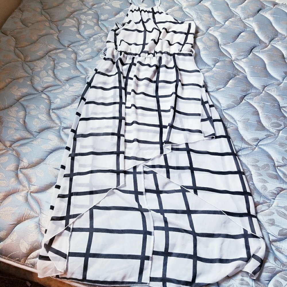 Cute short to long dress
