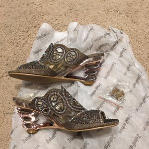 John Fashion wedge sequins shoes size 7