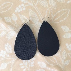 Navy Baby Nickel & Suede earrings