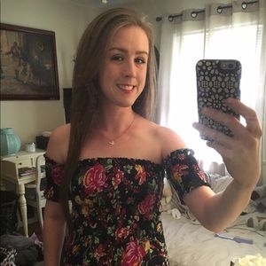 Meet your Posher, Christina