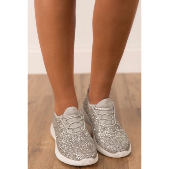 ONLY A FEW LEFT* New silver glitter sneakers - Picture 2 of 8