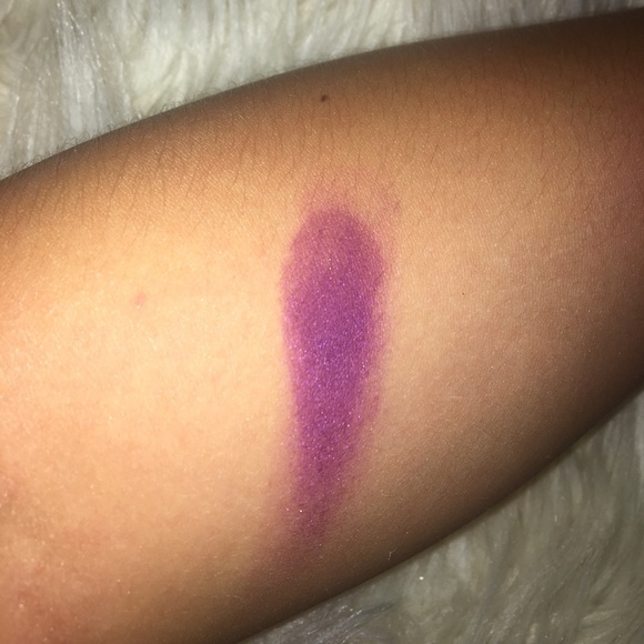 🍇🎆 MAC Eyeshadow🎆🍇 - Picture 3 of 5