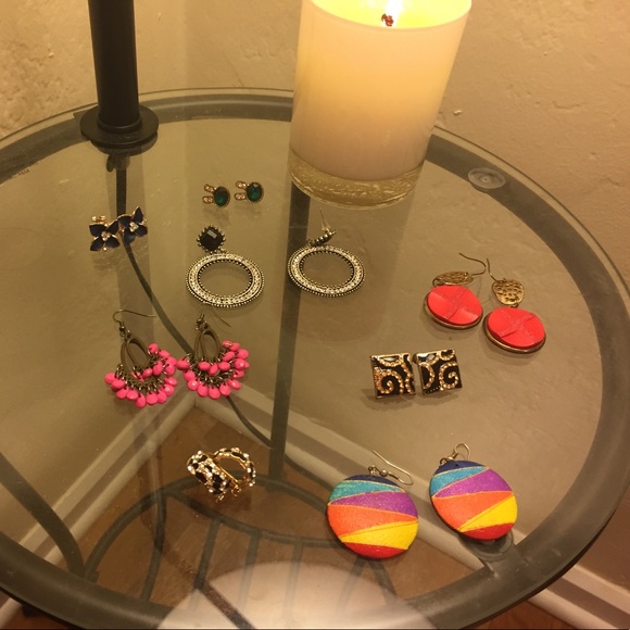 Earring bundle - Picture 1 of 5