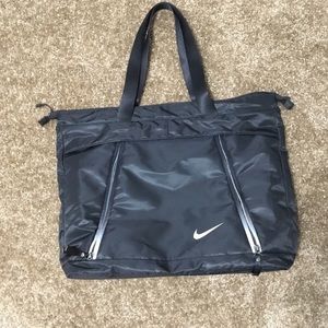 Nike Tote with Inside Compartment!