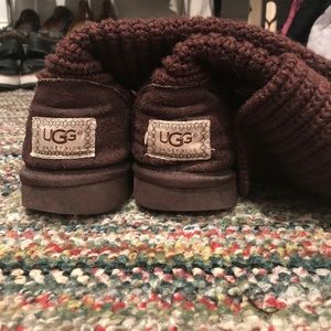 Brown, knit, tall uggs