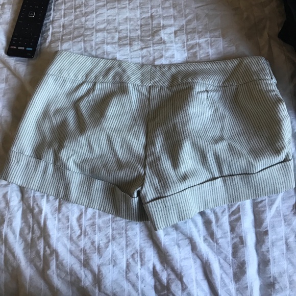 Shorts - Picture 2 of 2